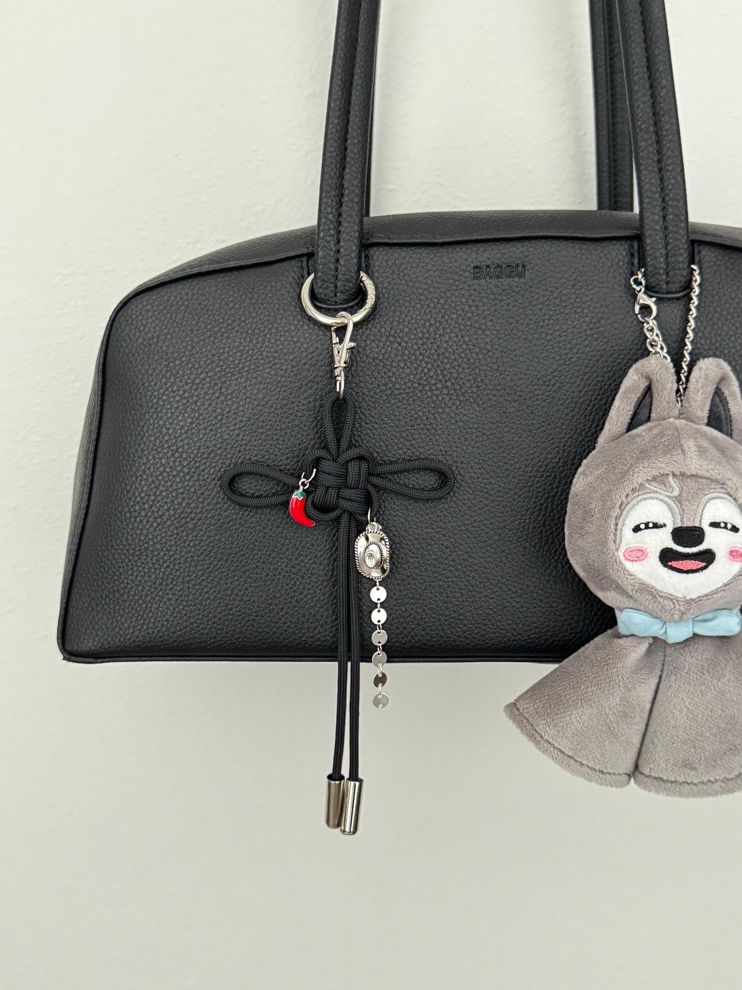 Ateez Bouncy Lucky Knot Keychain - Full Size