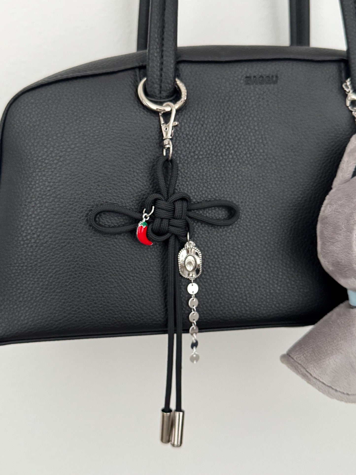 Ateez Bouncy Lucky Knot Keychain - Full Size