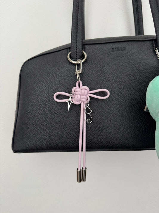 Katseye Lucky Knot Keychain