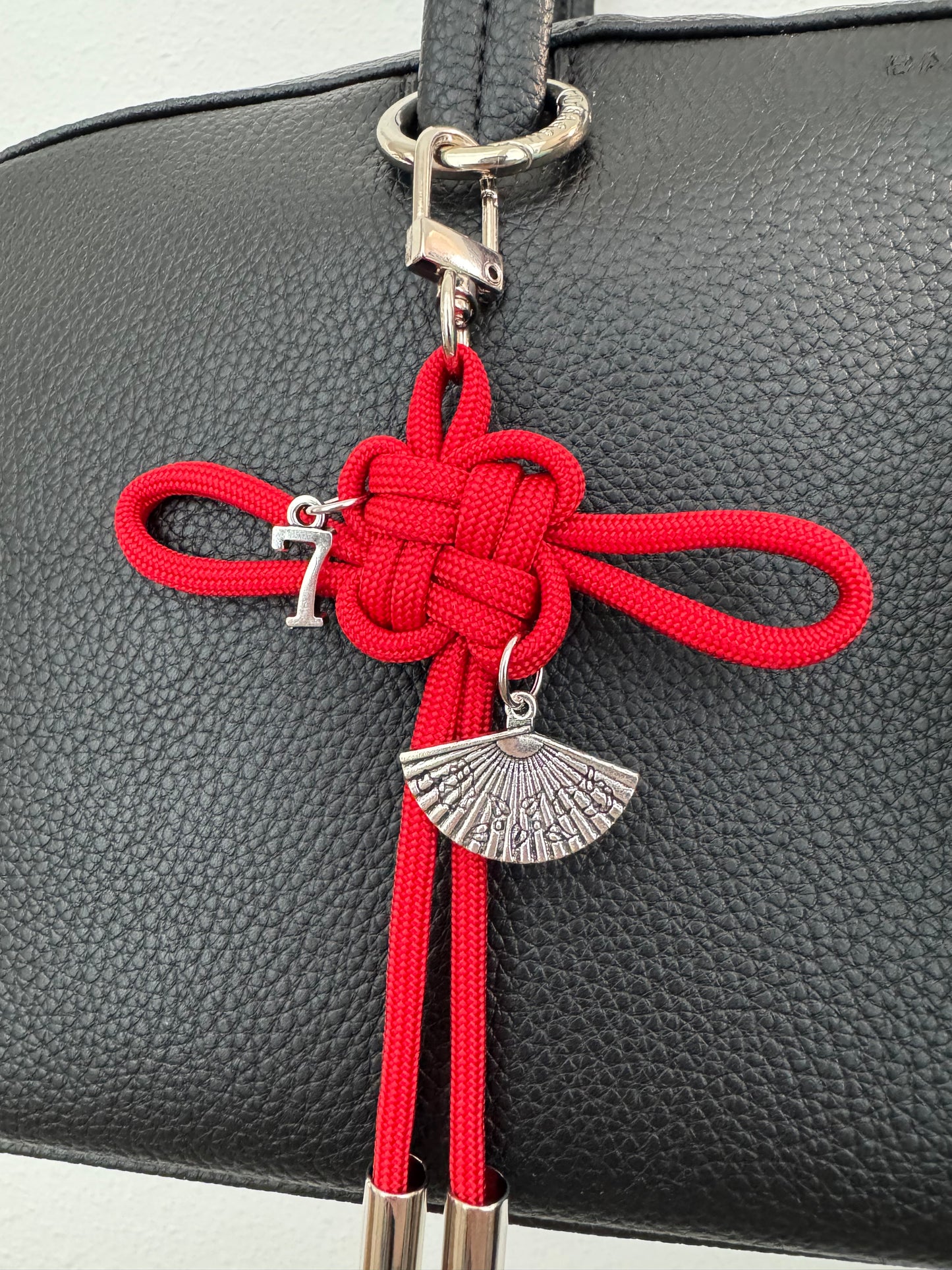 BTS ARIRANG Lucky Knot Keychain- Silver Version