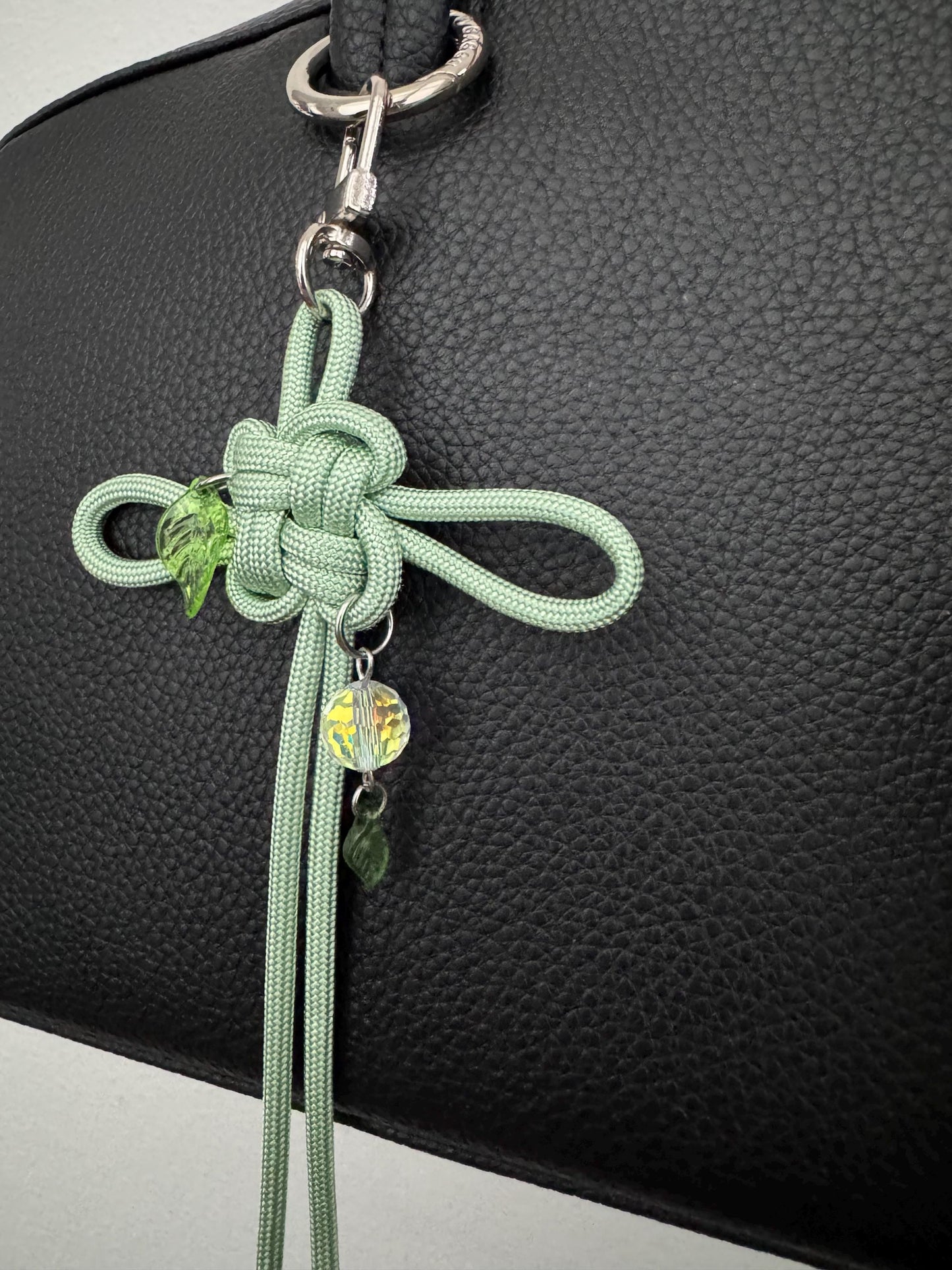 Stray Kids Hollow Lucky Knot Keychain
