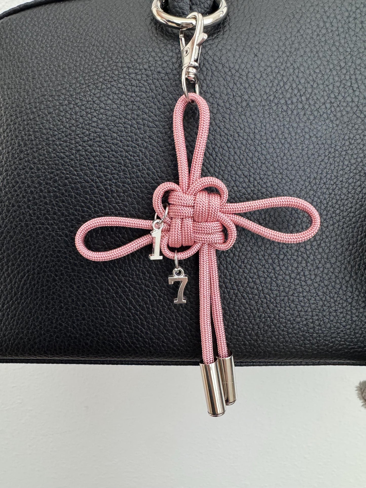 Seventeen Lucky Knot Keychain - Baby Size