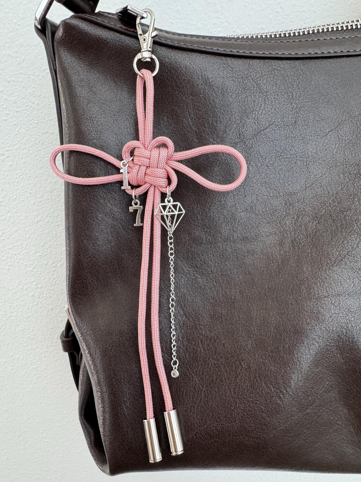 Seventeen Lucky Knot Keychain - Full Size