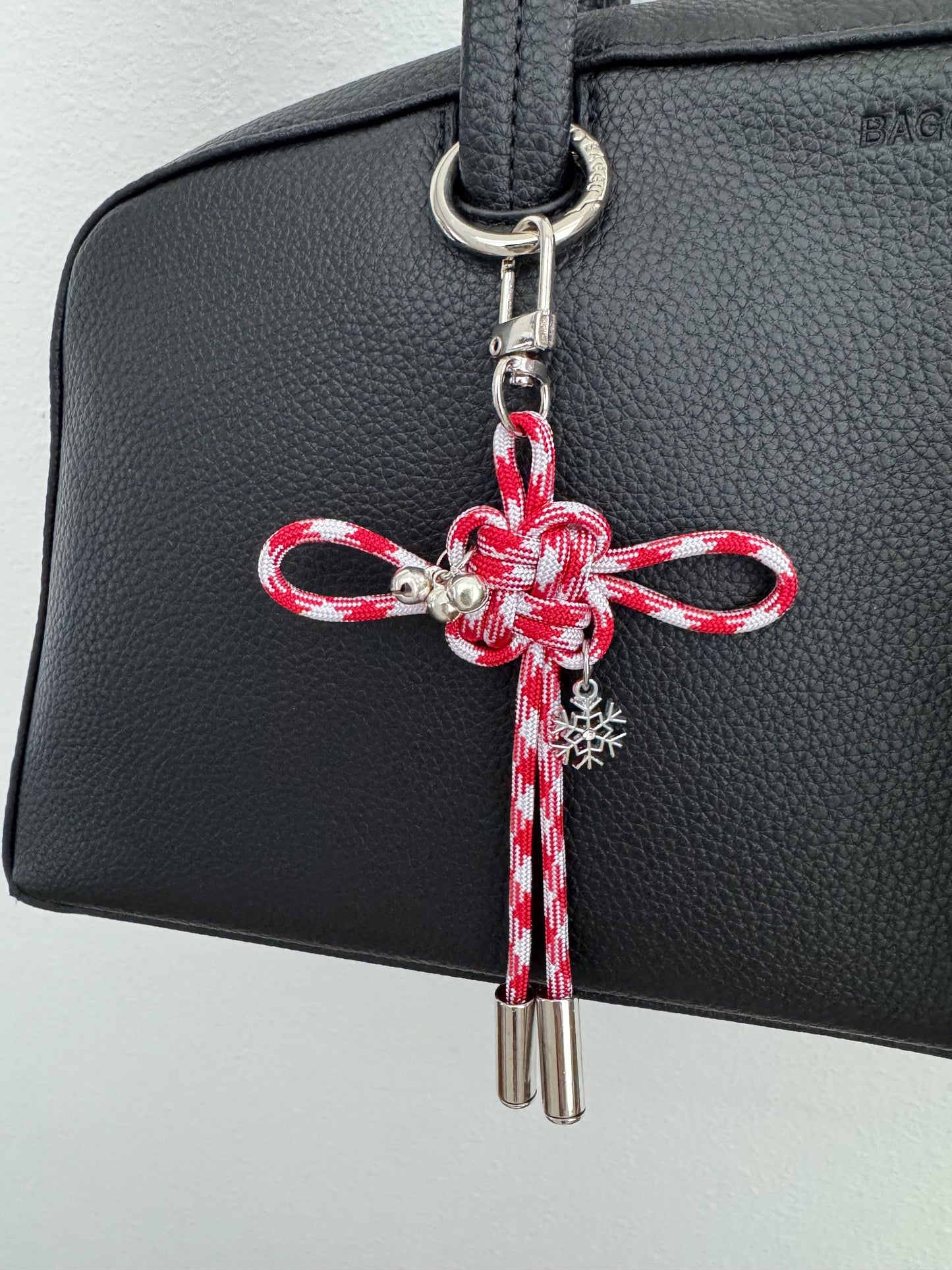Stray Kids Christmas EveL Lucky Knot Keychain